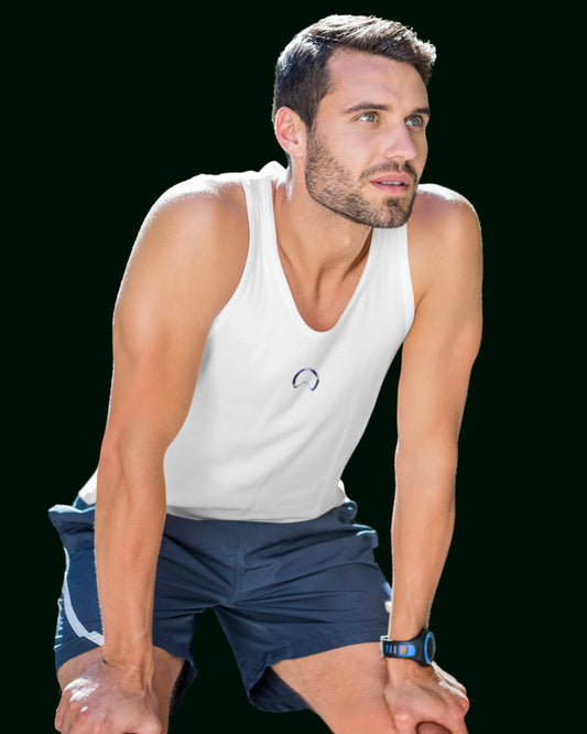 Weißes Herren Tanktop aus 100% Baumwolle mit der Blume des Lebens auf dem Rücken & alphaiomega auf der Brust